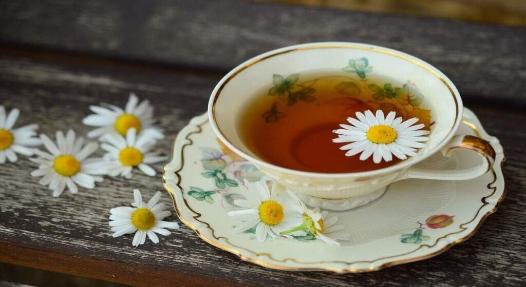 cardamom and chamomile tea